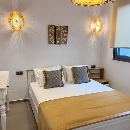 Domus F Apartamento