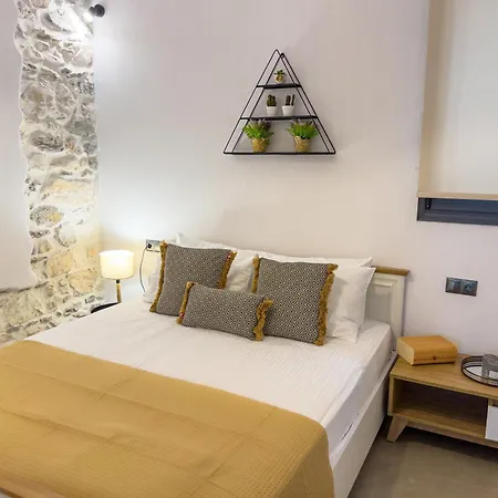 Domus F Apartament *